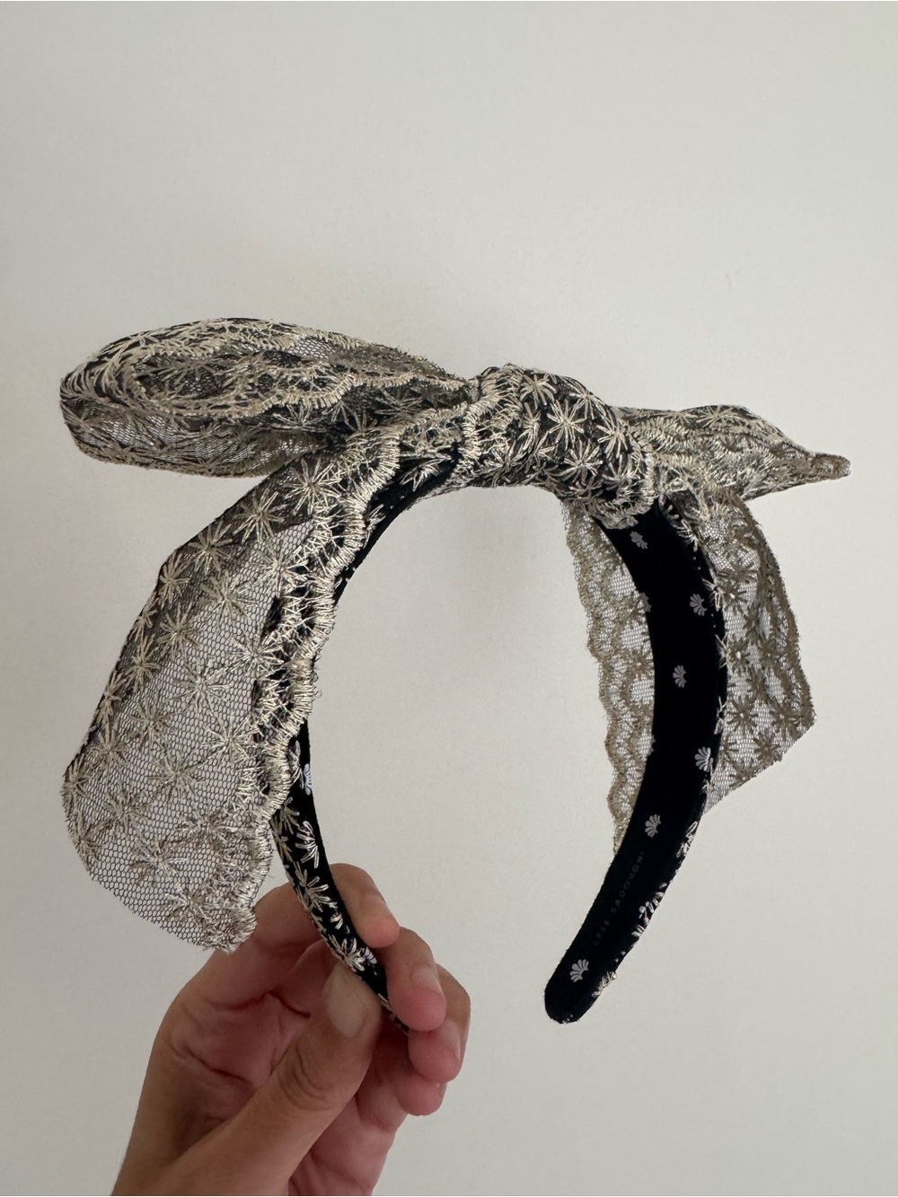 Lele Sadoughi Elegant Black and Gold Lace Bow Headband